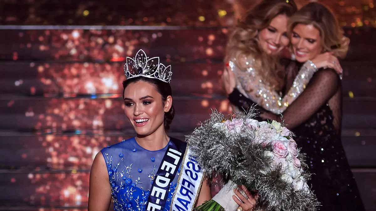 « Elle je ne peux pas »  Inès Reg tacle Diane Leyre (Miss France 2022) en plein direct